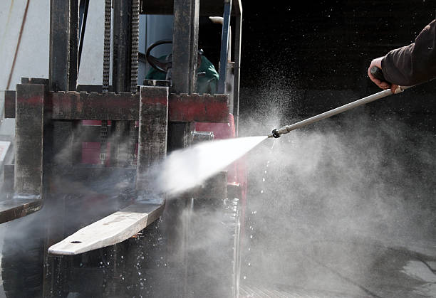 Best Residential Pressure Washing Services  in Millersburg, OR