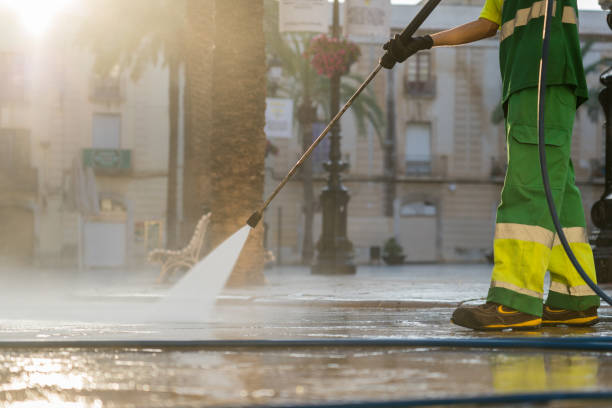 Best Sidewalk Pressure Washing  in Millersburg, OR